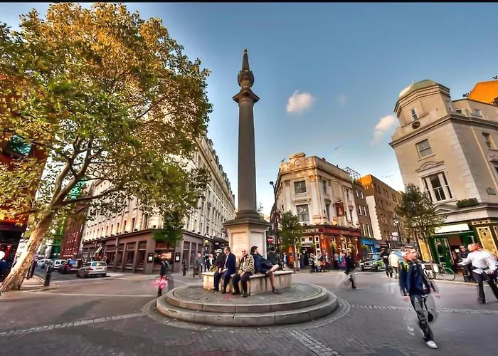 Spacious Apartment In Piccadilly Sleep 6 Vrb